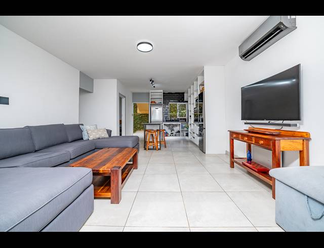 3 BEDROOM APARTMENT FOR SALE IN SHAKAS ROCK
